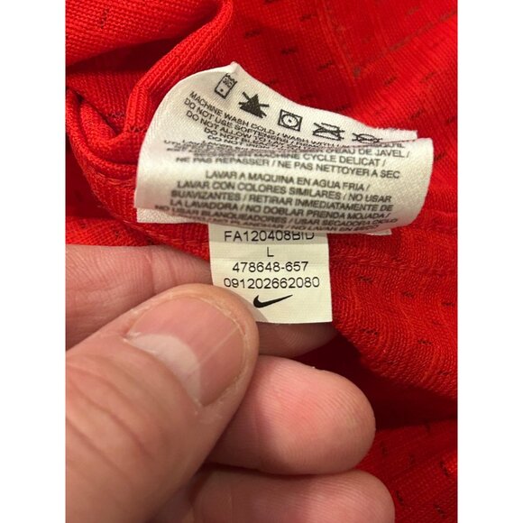 Nike New England Patriots Tom Brady #12 Red Throwback NFL Jersey Women's Large - Picture 9 of 9